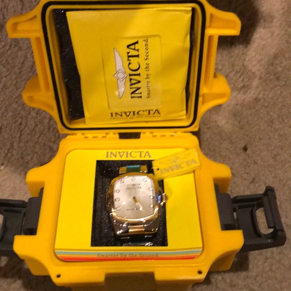 Invicta Watch - Picture 2 of 3